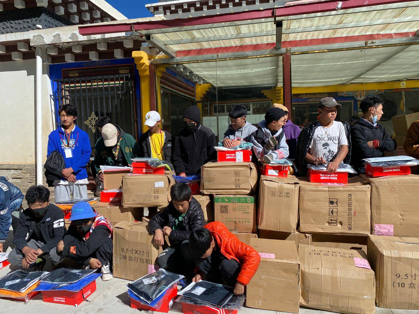 九游网页版网站入口-九游(中国)公益回顾丨家国同欢月同圆 温暖满载甘孜州(图7)